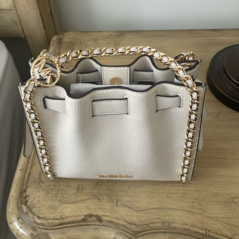 Michael Kors cross body NWT